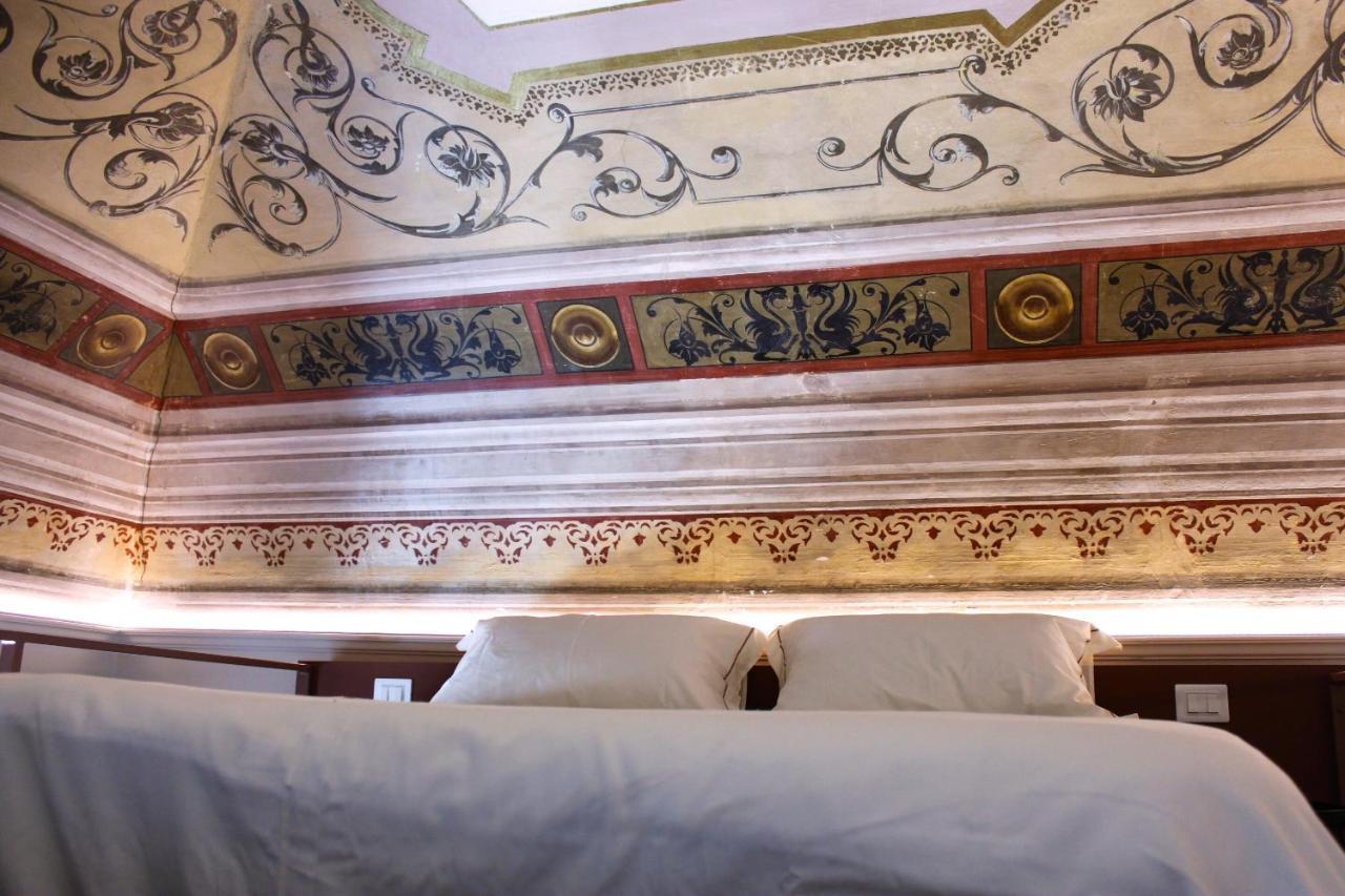Appartamento Palazzo sul Corso Brindisi Esterno foto