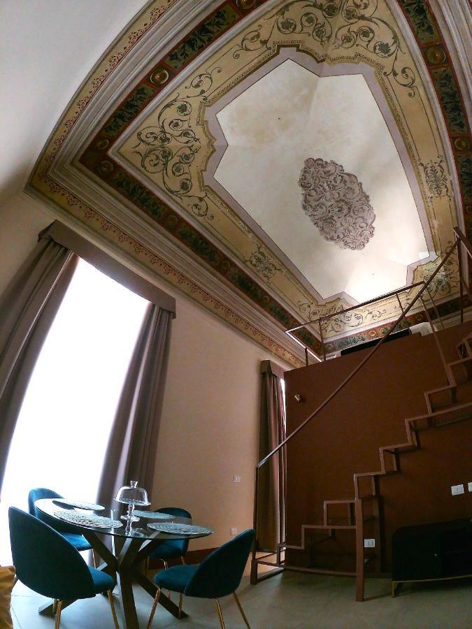 Appartamento Palazzo sul Corso Brindisi Esterno foto