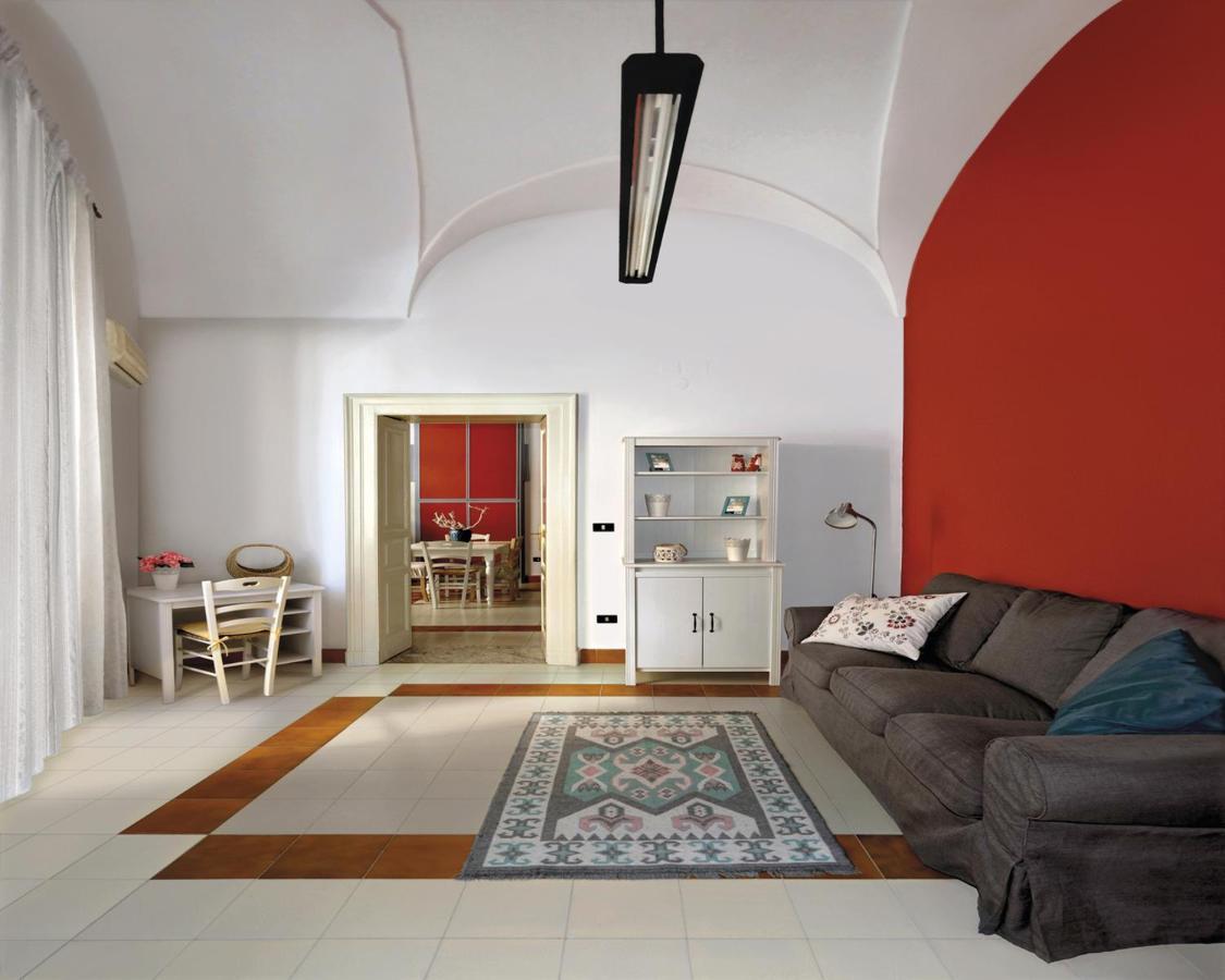 Appartamento Palazzo sul Corso Brindisi Esterno foto