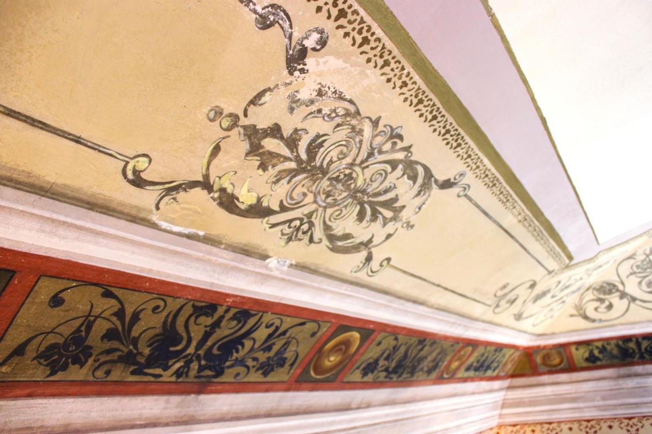 Appartamento Palazzo sul Corso Brindisi Esterno foto