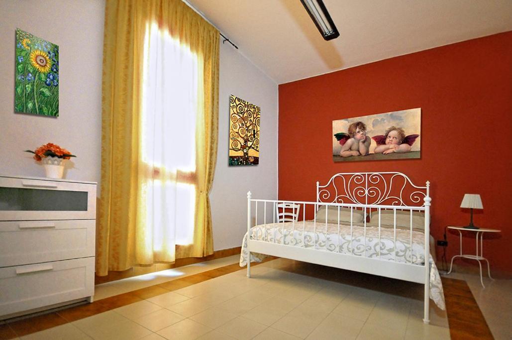 Appartamento Palazzo sul Corso Brindisi Esterno foto